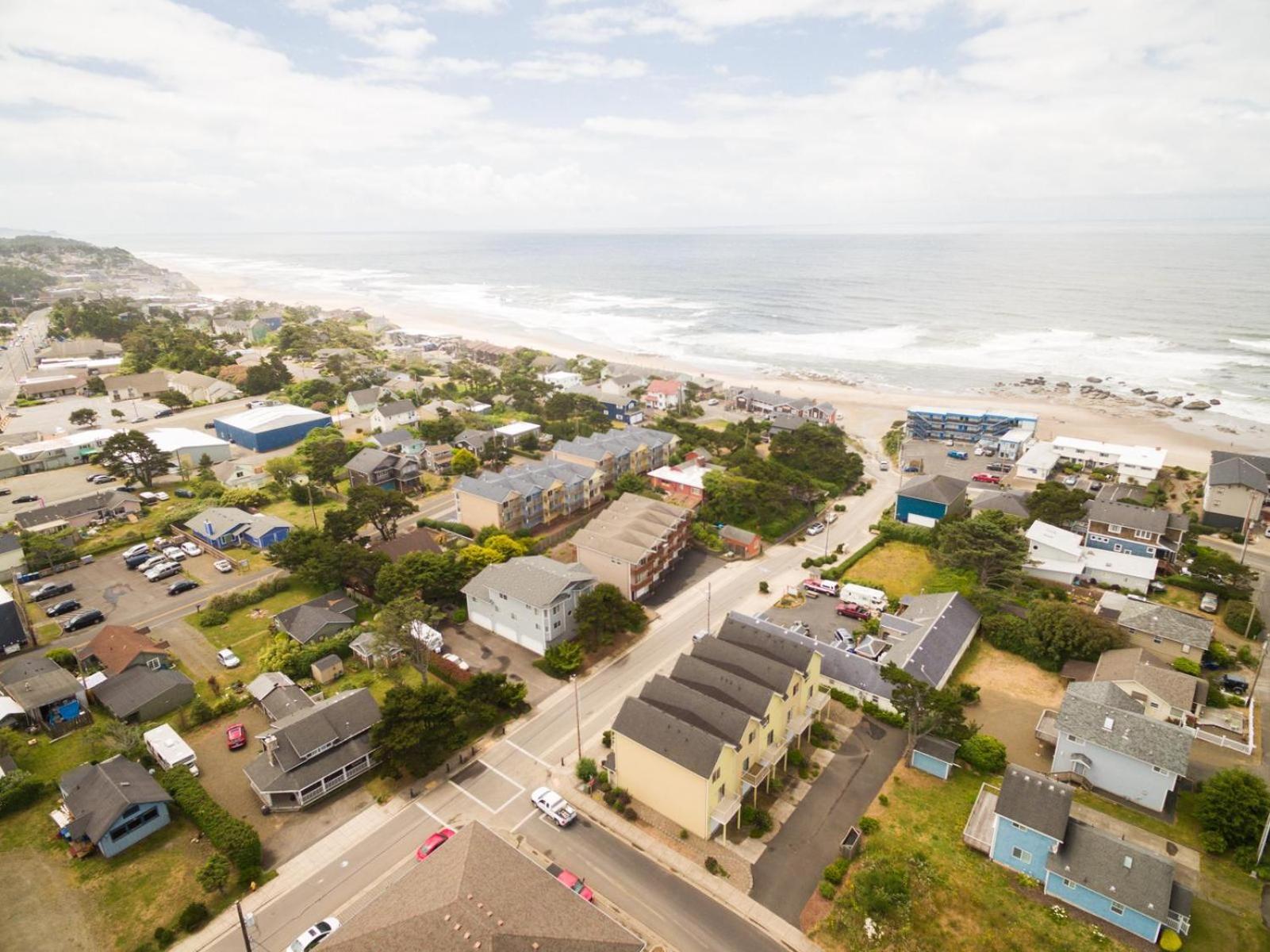 The White Turtle Villa Lincoln City Exterior photo