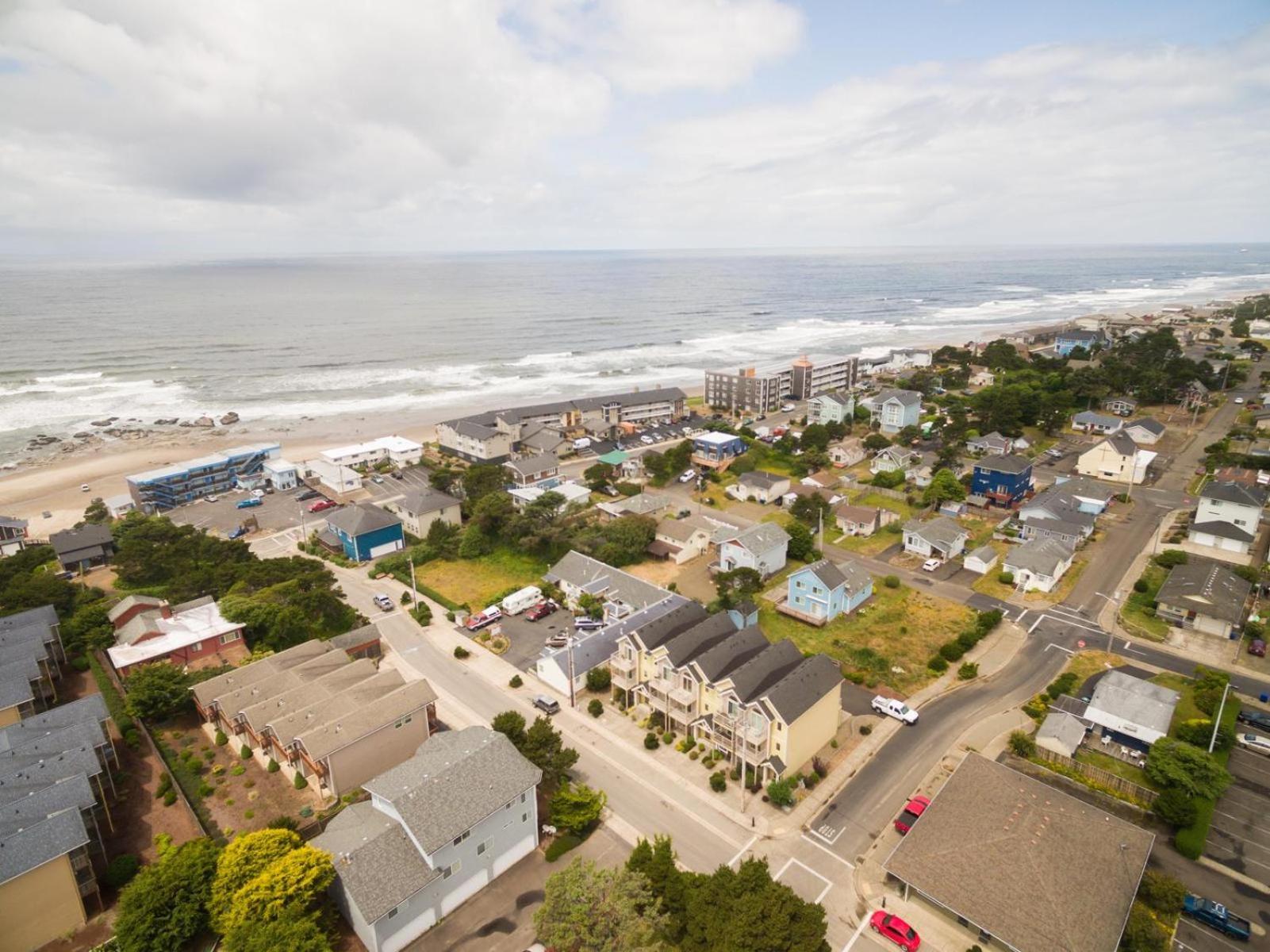 The White Turtle Villa Lincoln City Exterior photo